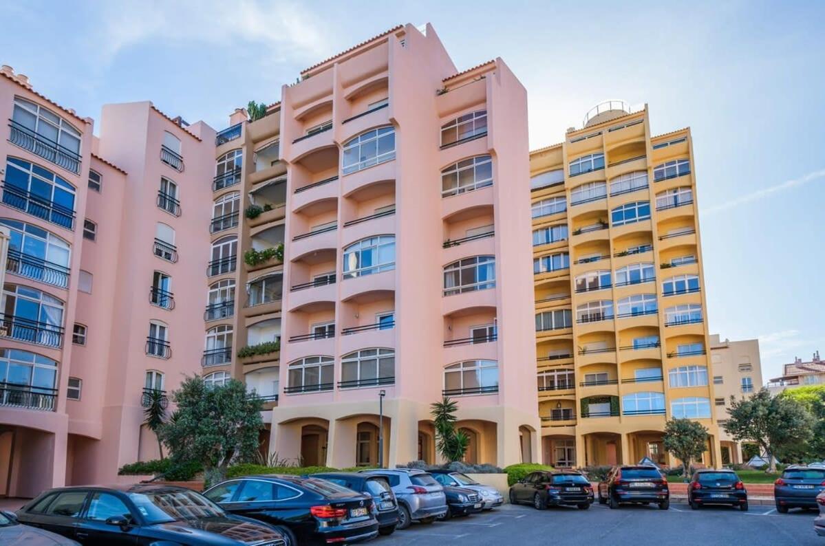 Luxury Sea View Apartment Cascais